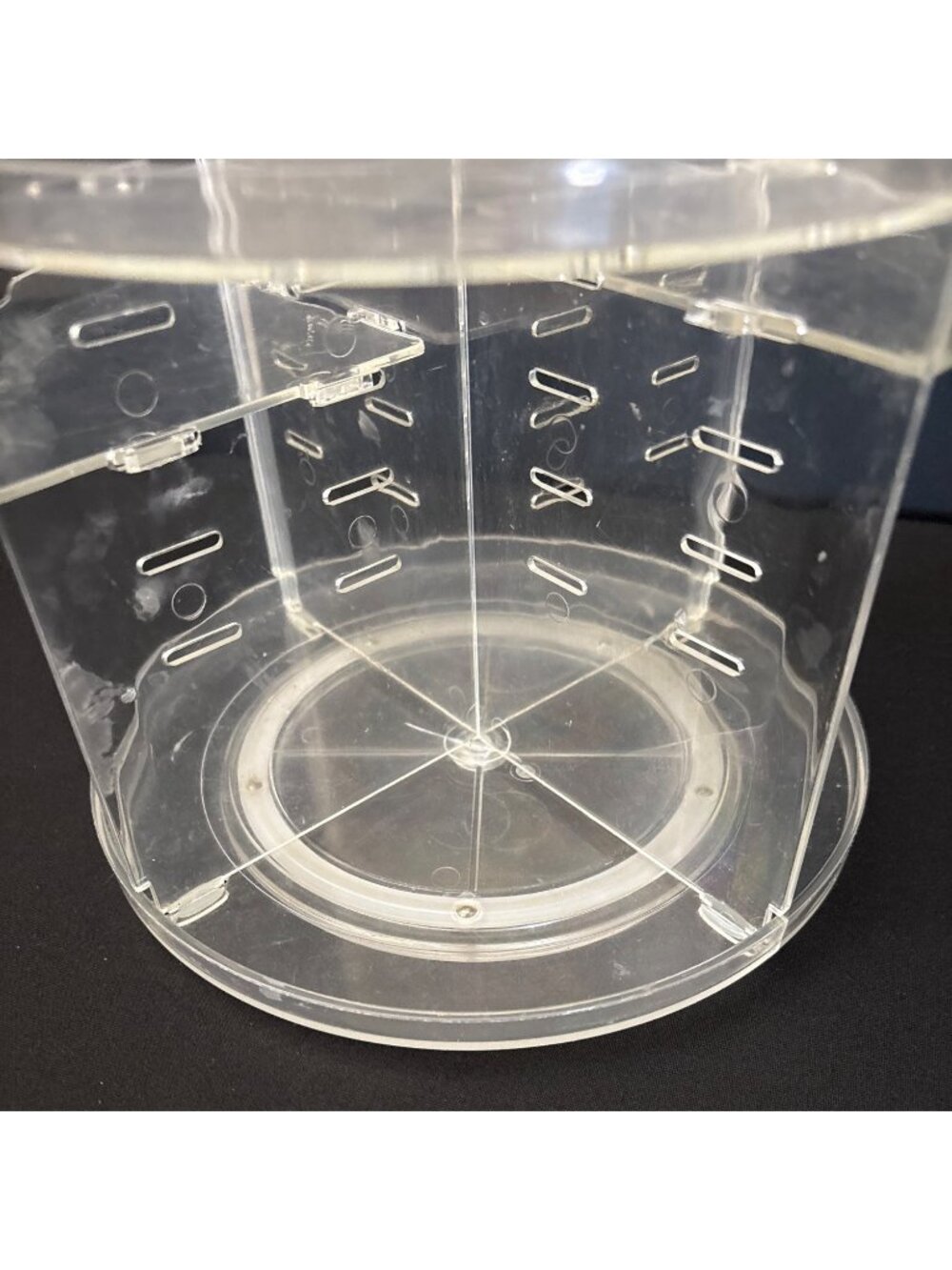 Clear Acrylic Makeup Organizer Storage Carousel With Adjustable Compartments - Picture 8 of 9